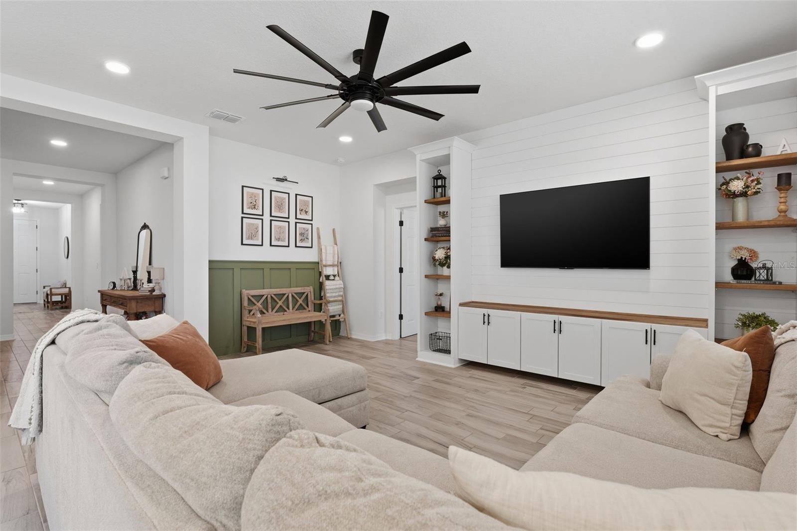 3010 MARINE GRASS DR