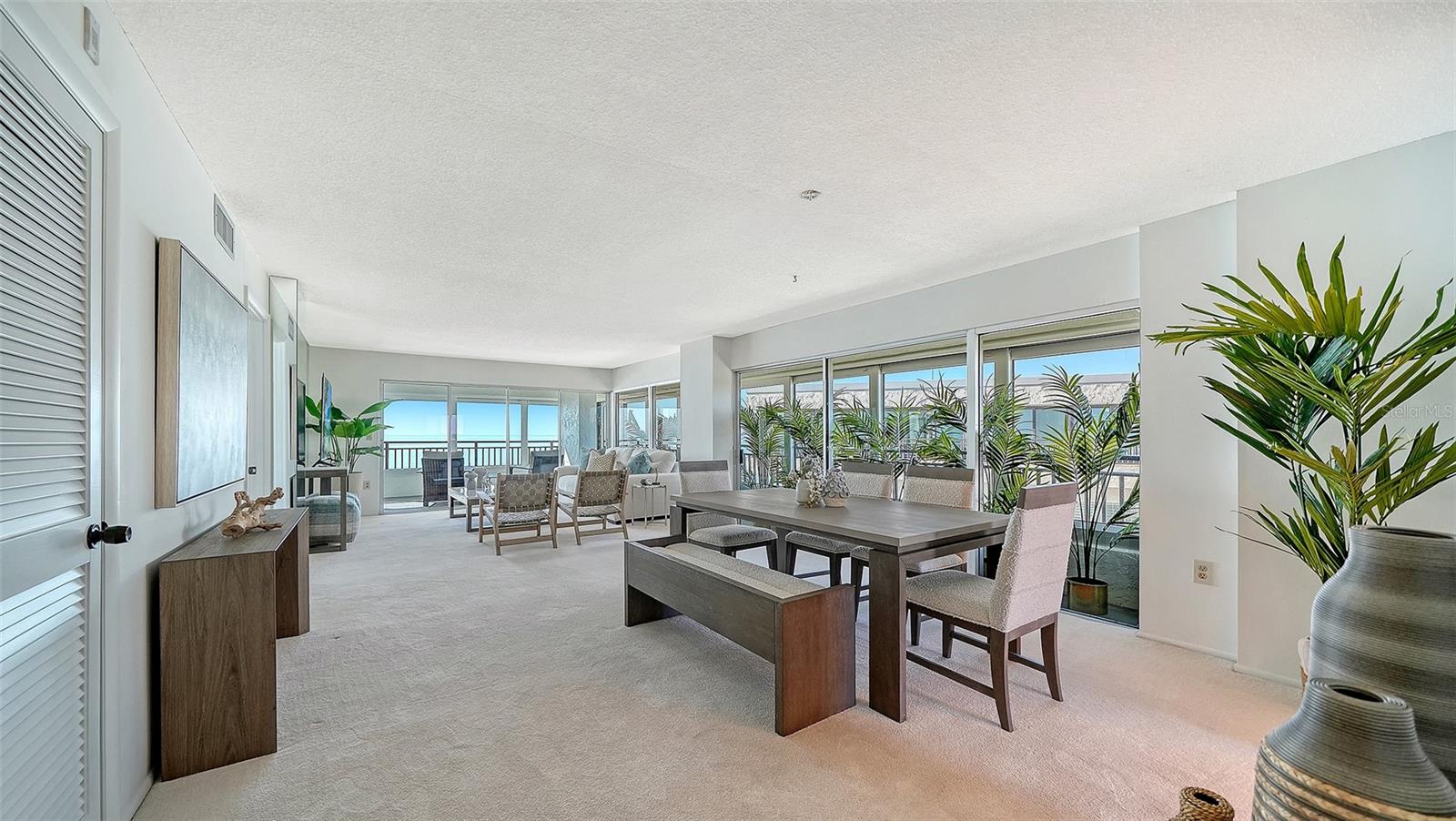 20 WHISPERING SANDS DR #1201