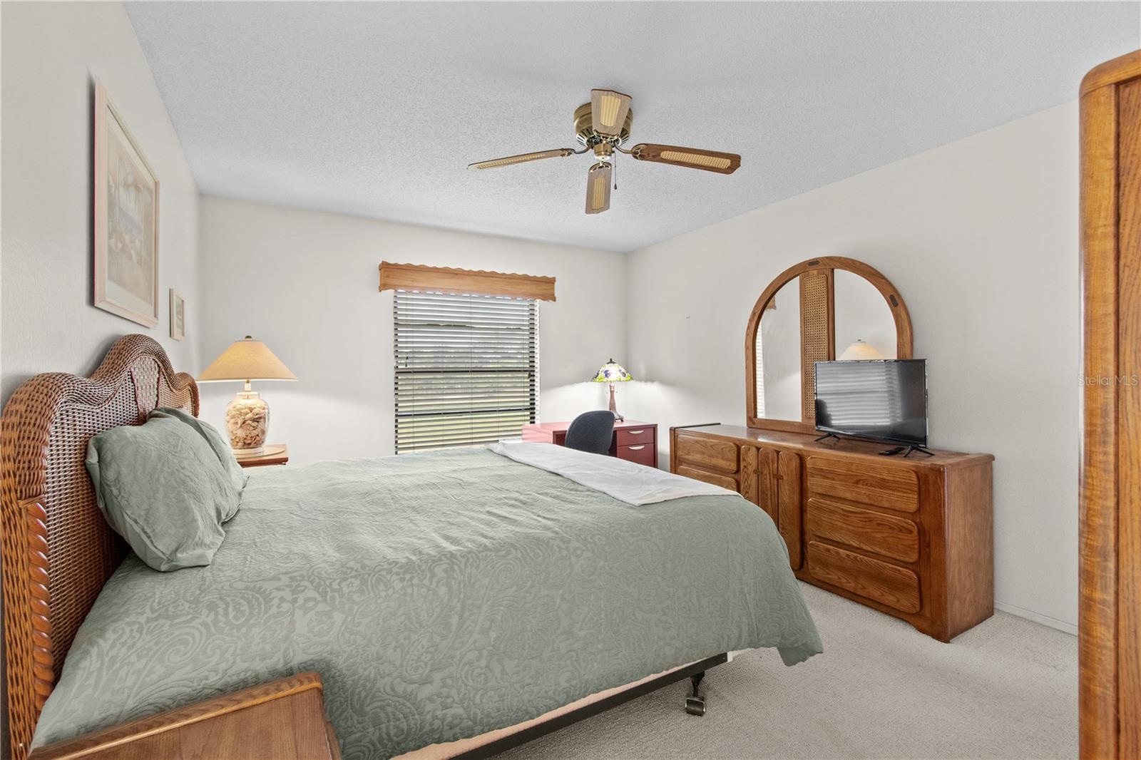 922 CAPRI ISLES BLVD #217