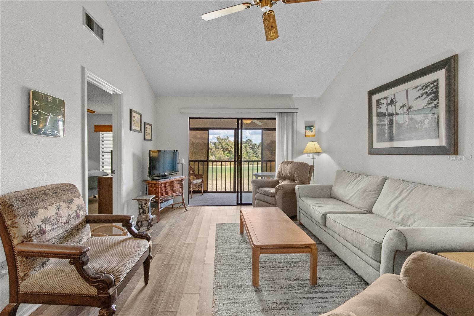 922 CAPRI ISLES BLVD #217