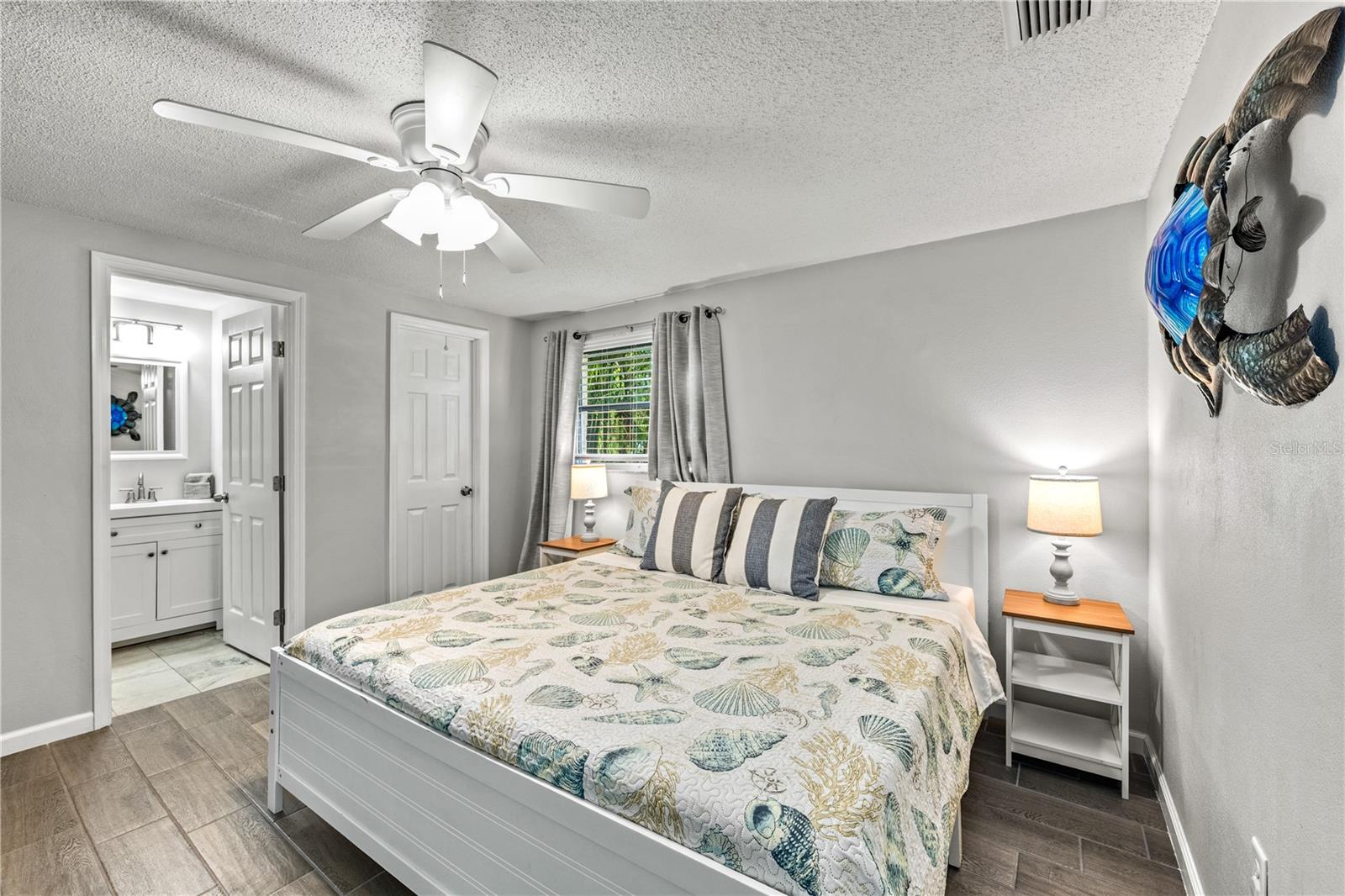 1123 CRESCENT ST #1123/1125