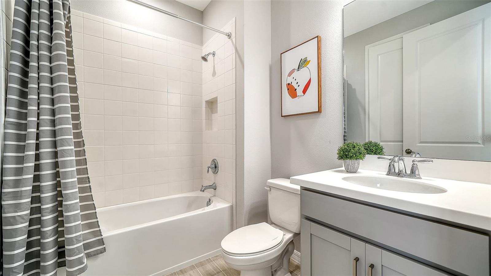 15312 SHADY PALMS LN