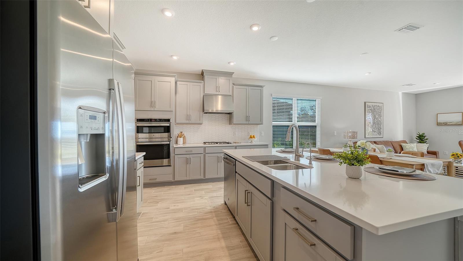 15312 SHADY PALMS LN