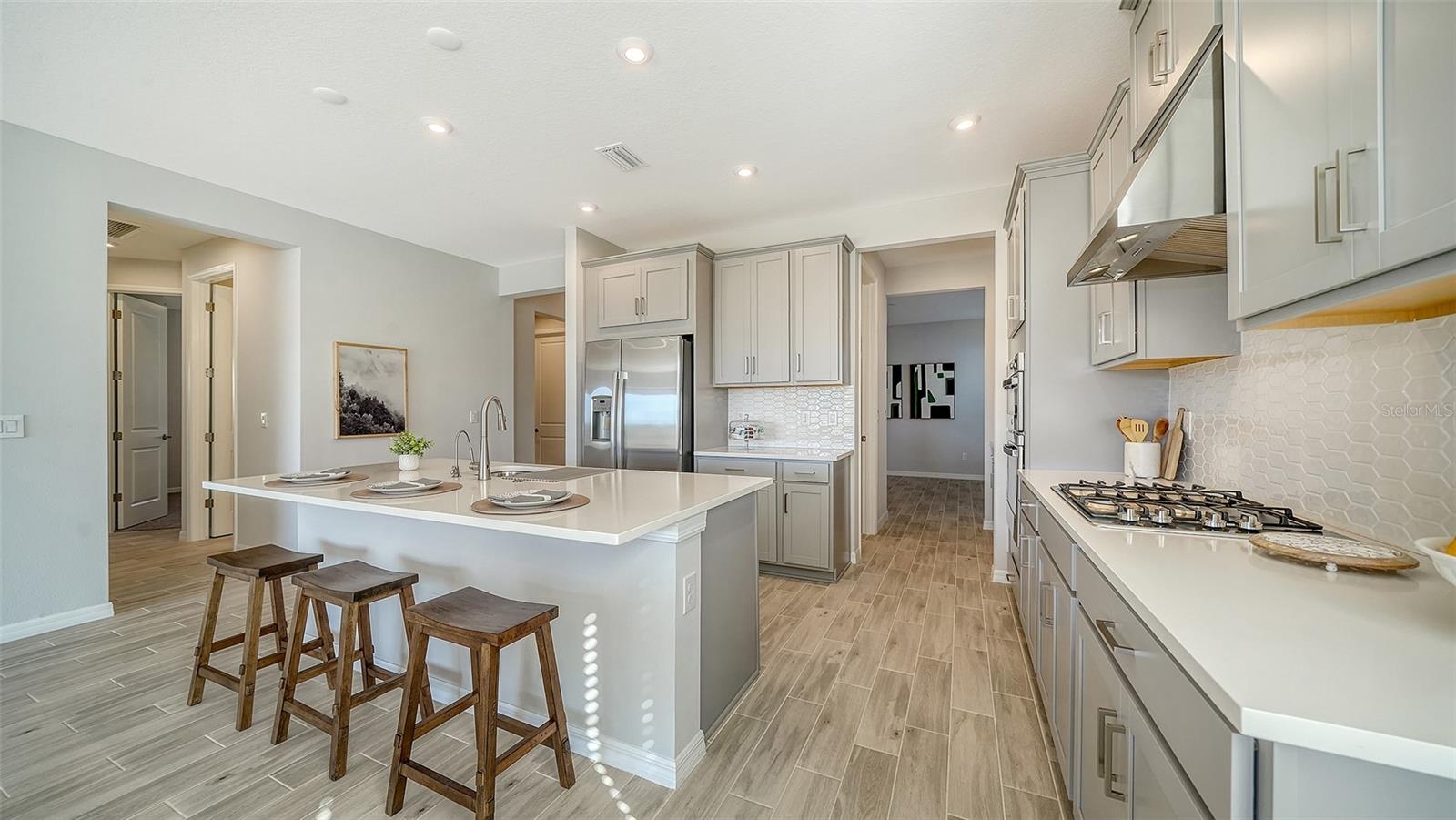 15312 SHADY PALMS LN