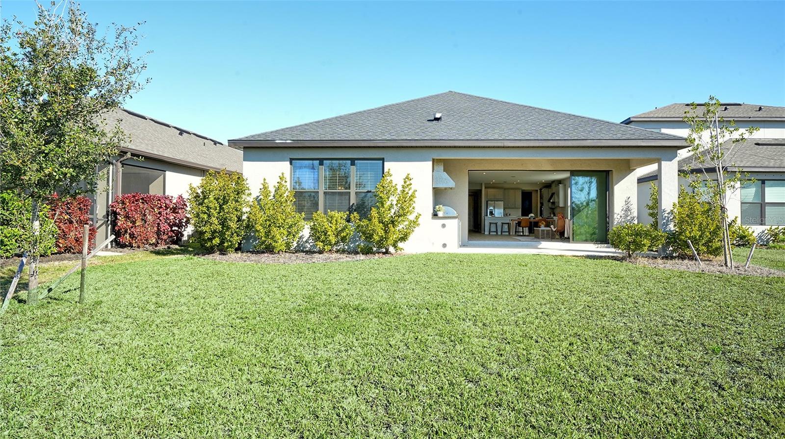 15312 SHADY PALMS LN