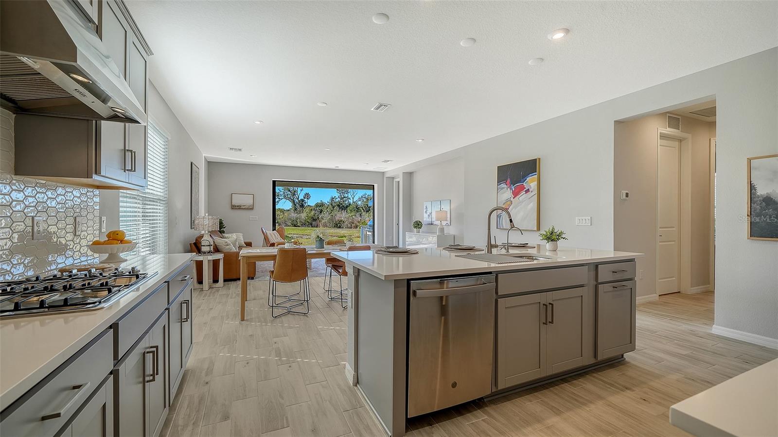 15312 SHADY PALMS LN