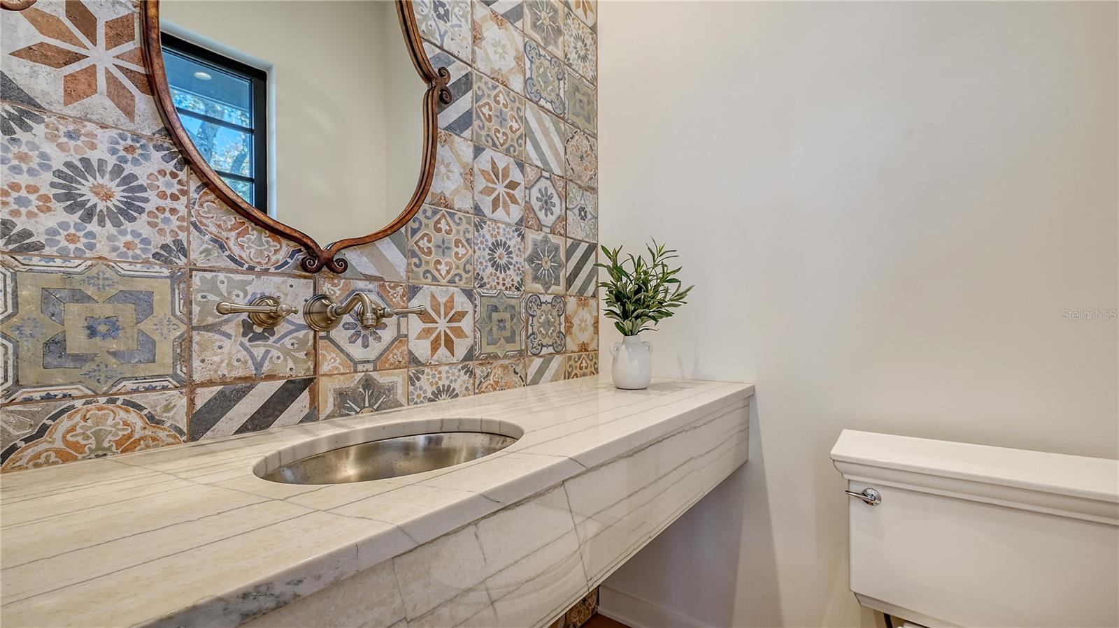 5263 AVENIDA DE CORTEZ