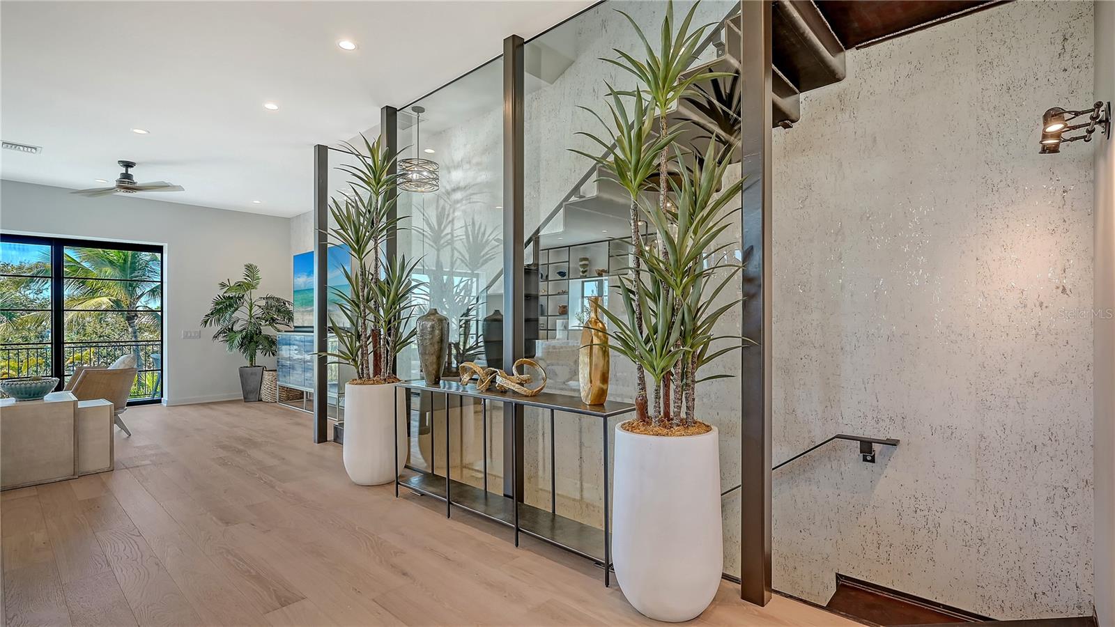 5263 AVENIDA DE CORTEZ