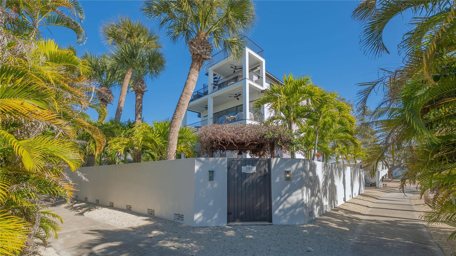 5263 AVENIDA DE CORTEZ