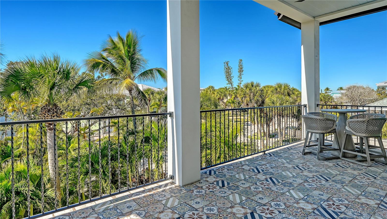 5263 AVENIDA DE CORTEZ