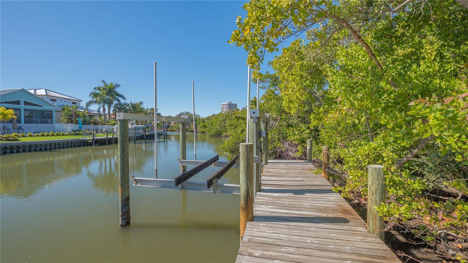 5263 AVENIDA DE CORTEZ