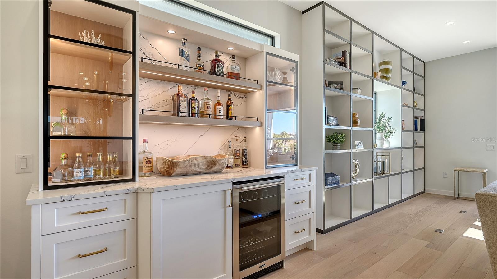 5263 AVENIDA DE CORTEZ