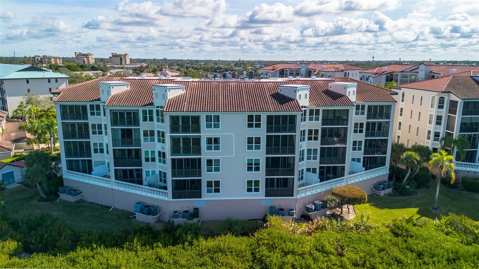 5420 EAGLES POINT CIR #304