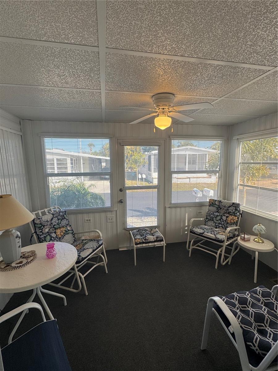 40 LAFITTE DR