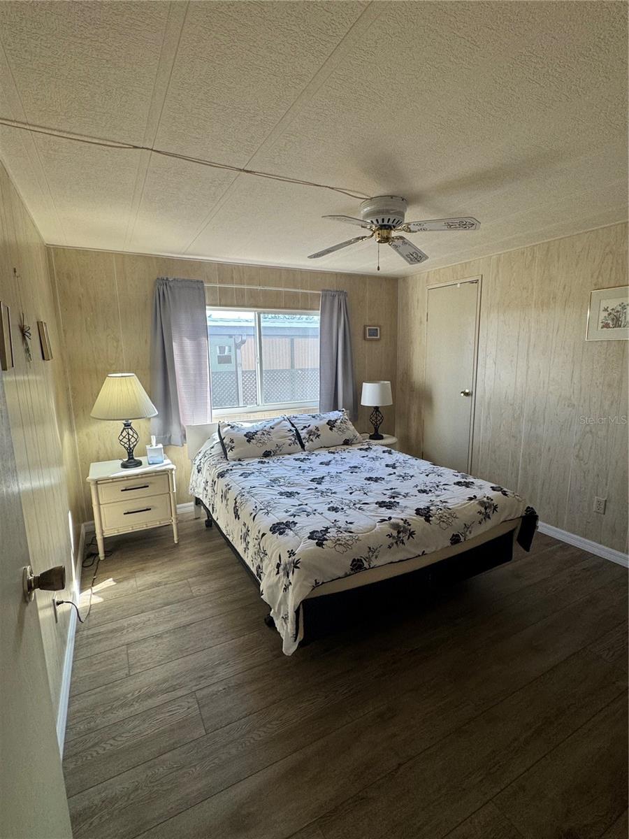 40 LAFITTE DR