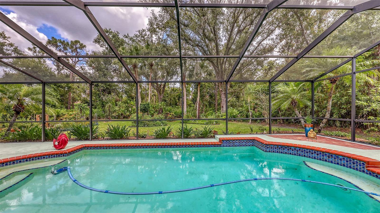 7604 WEEPING WILLOW CIR