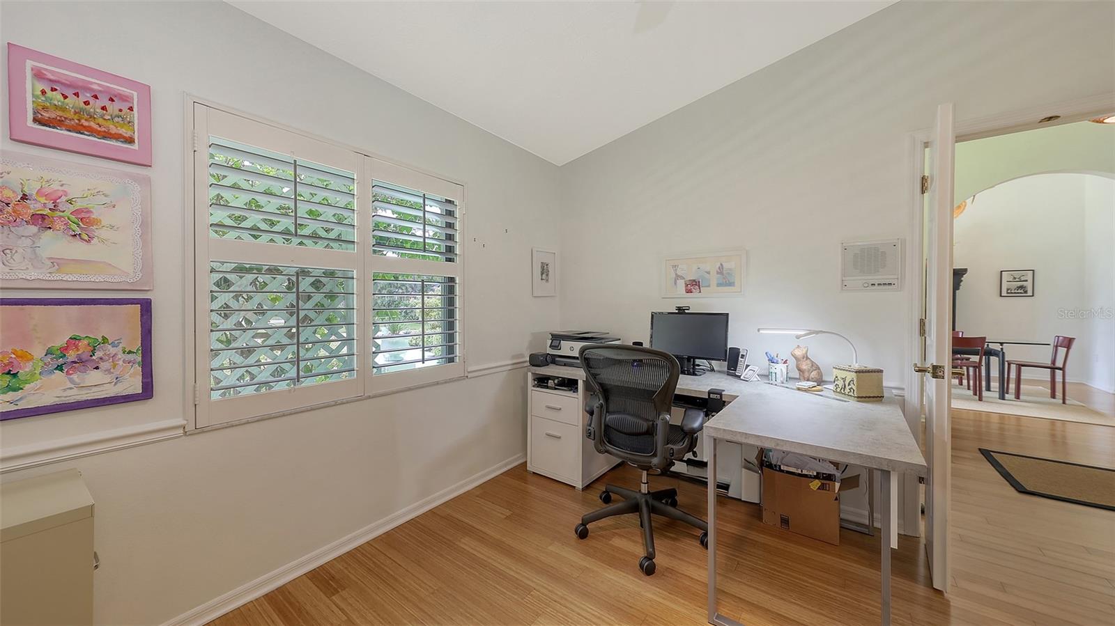 7604 WEEPING WILLOW CIR