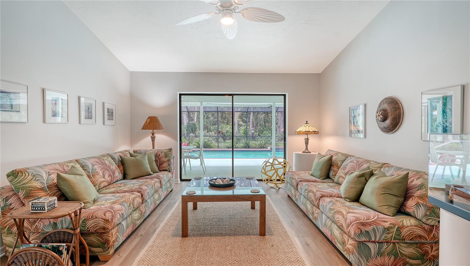 7604 WEEPING WILLOW CIR