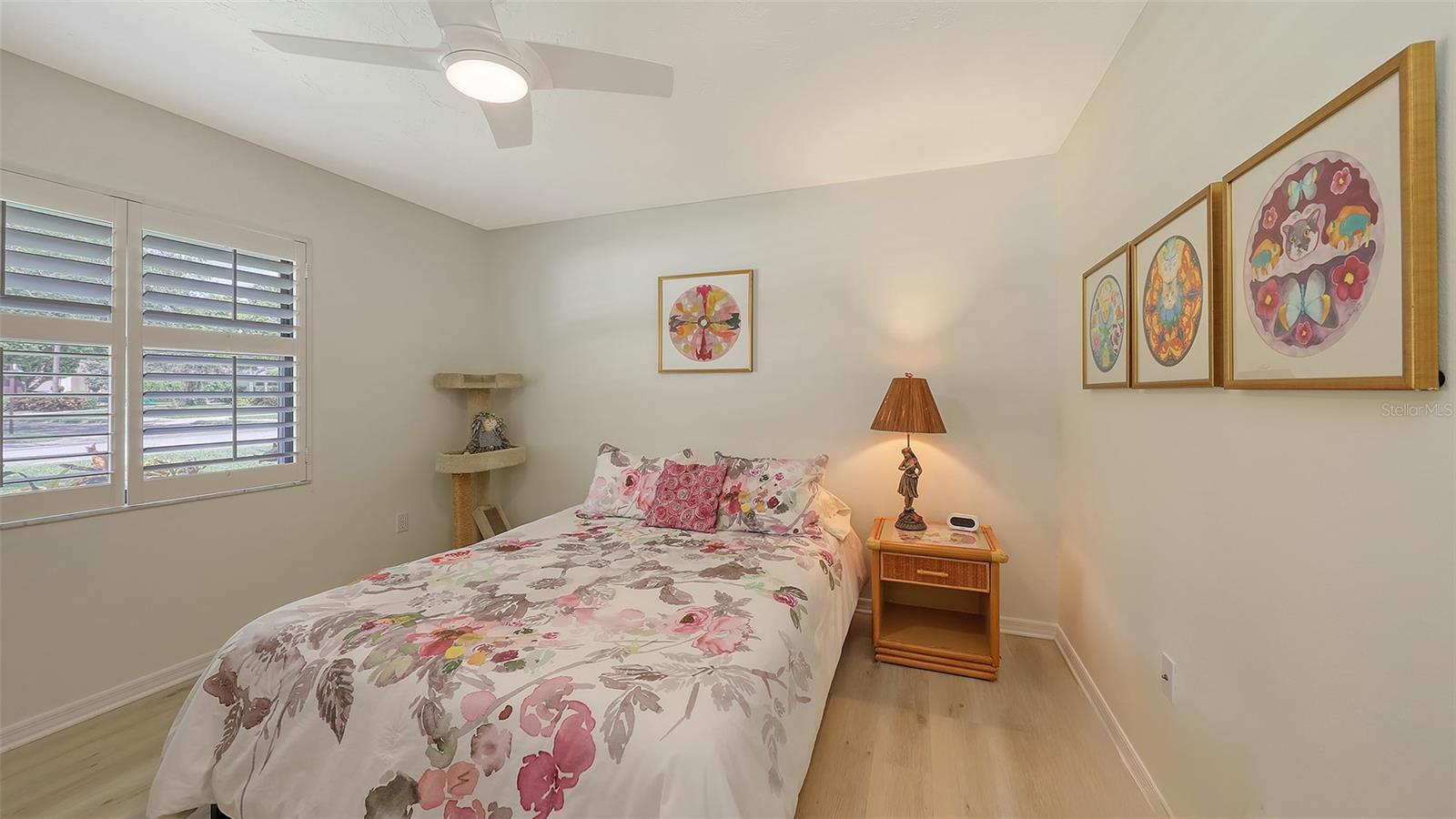 7604 WEEPING WILLOW CIR