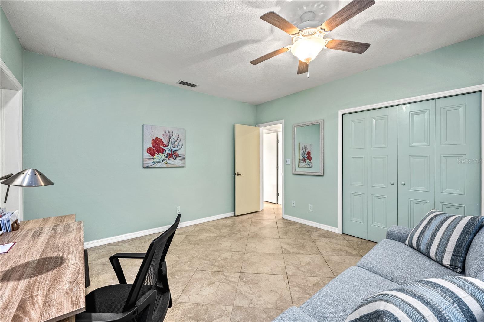 1320 MOONMIST DR #B-11