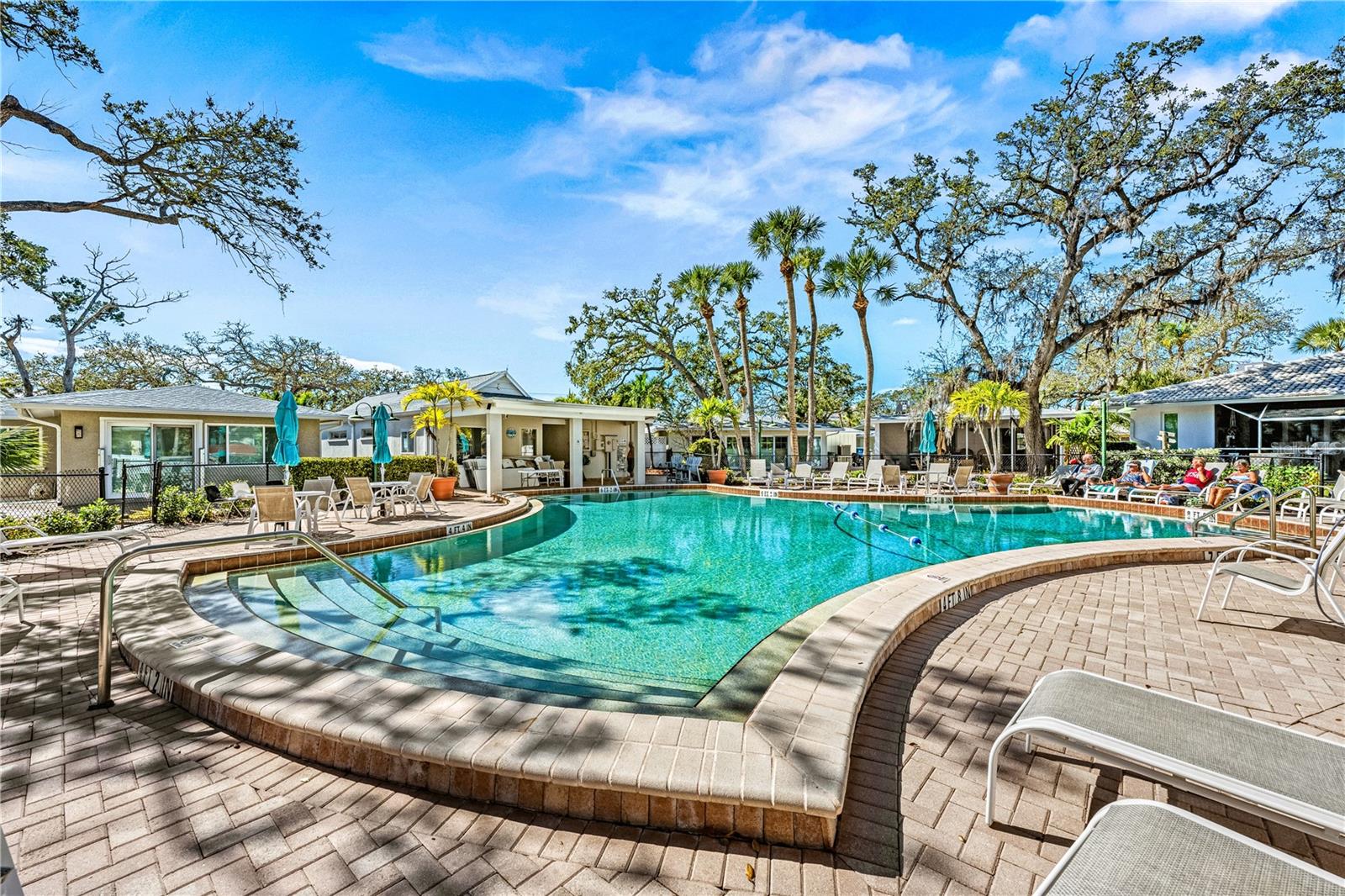 1320 MOONMIST DR #B-11