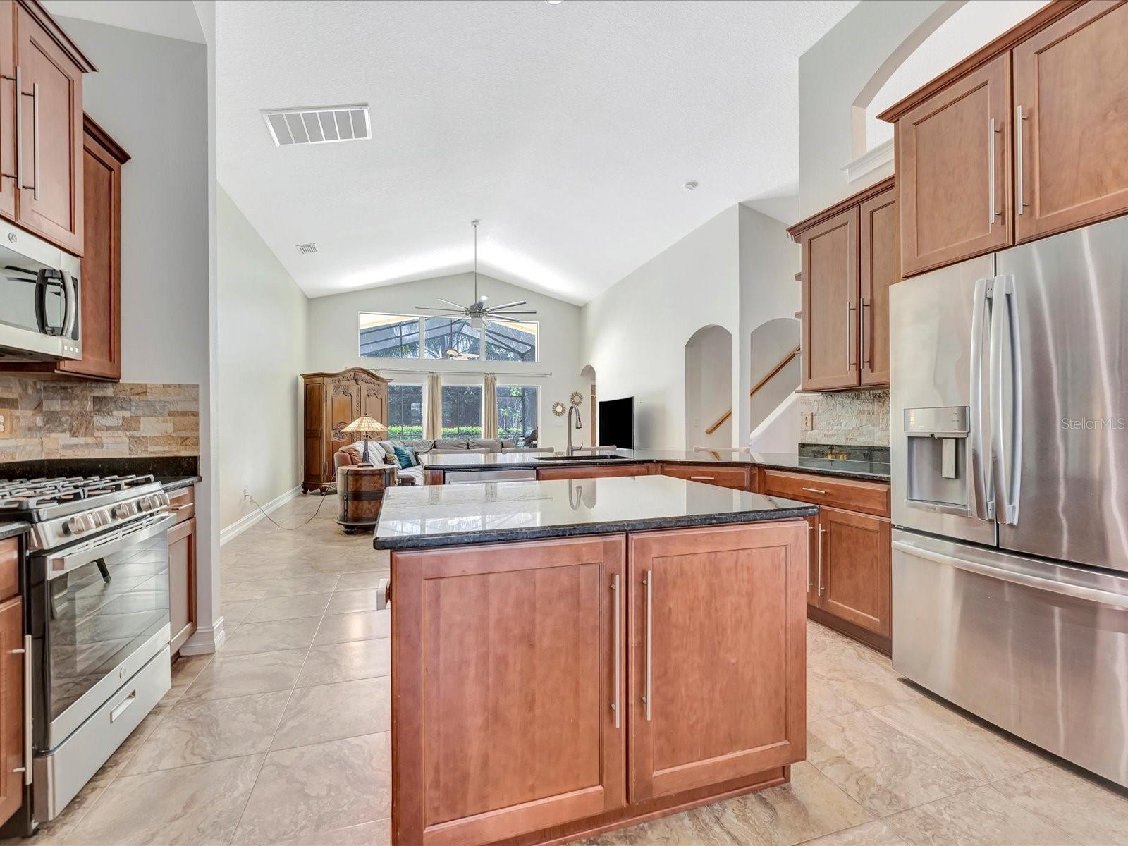 4731 BALBOA PARK LOOP W