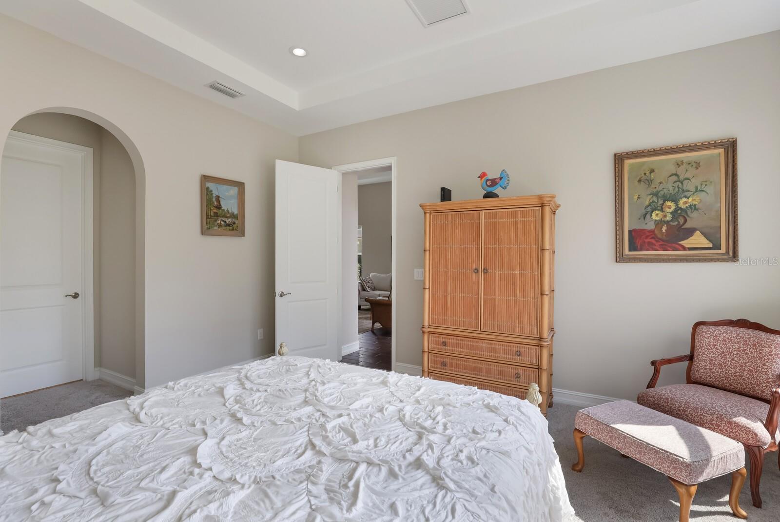 2402 STARWOOD CT
