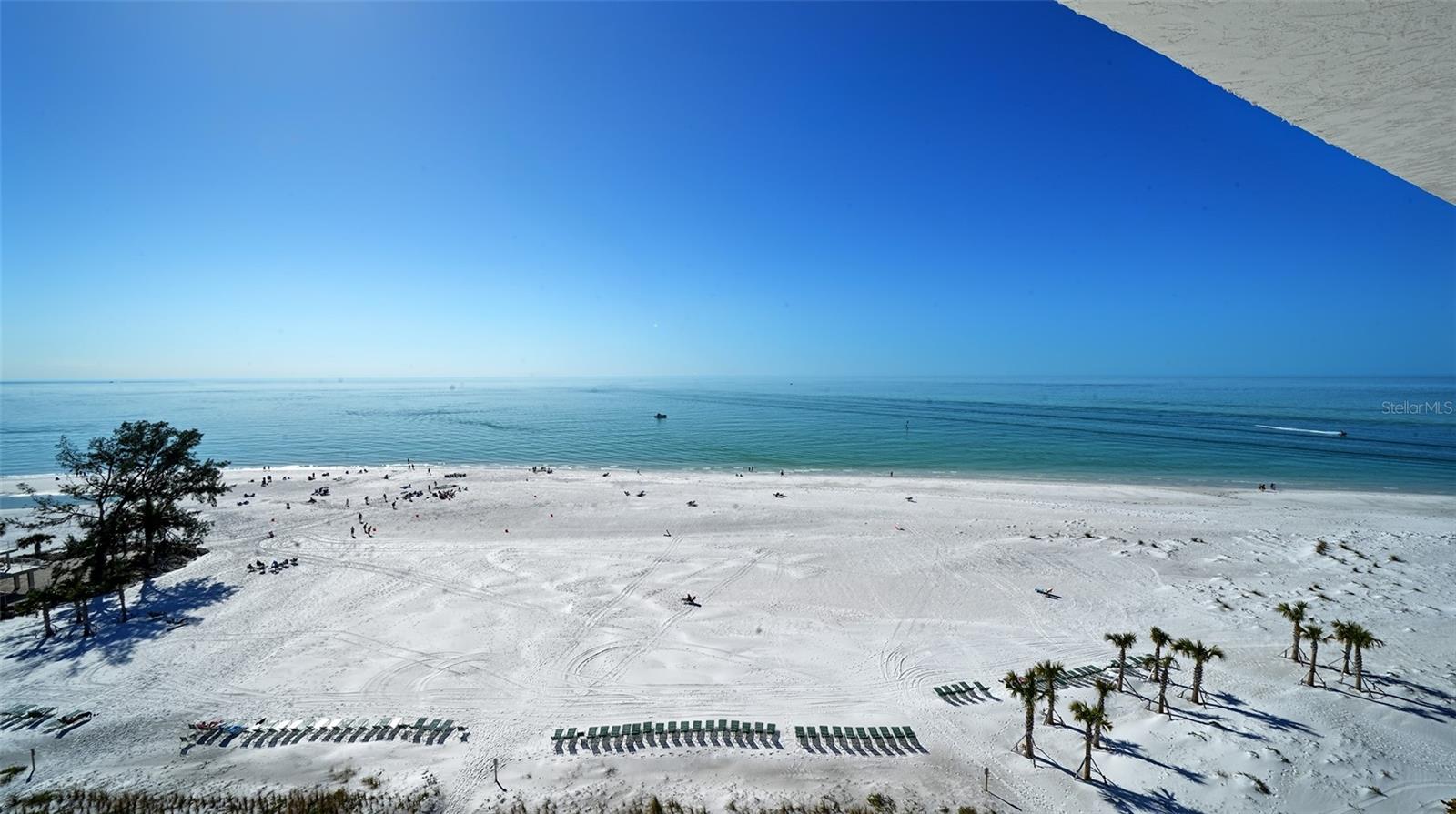 19 WHISPERING SANDS DR #1104