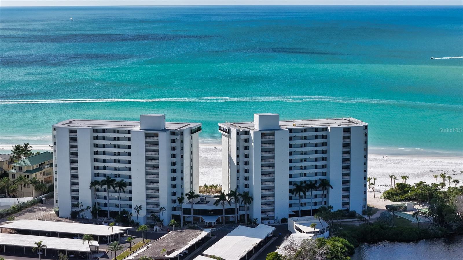 19 WHISPERING SANDS DR #1104