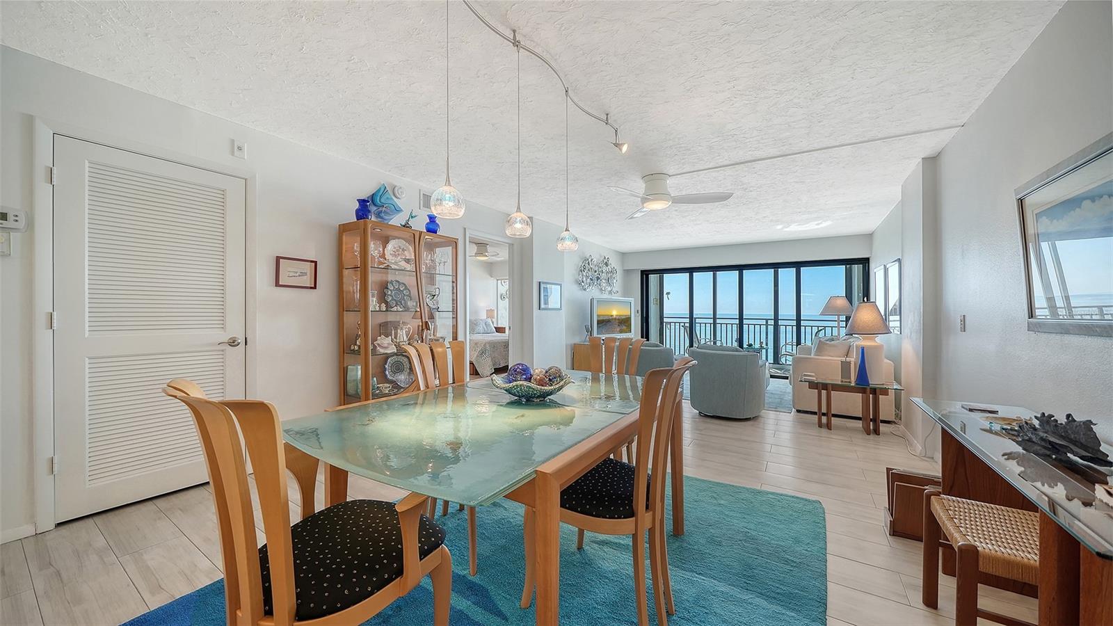 19 WHISPERING SANDS DR #1104