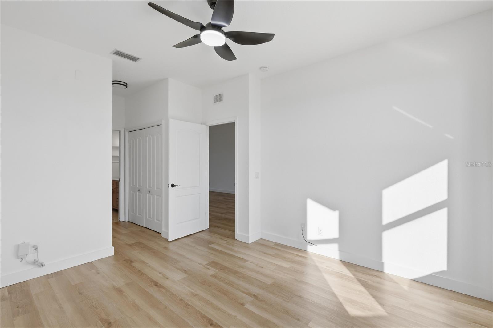 803 FAIRWAYCOVE LN #205