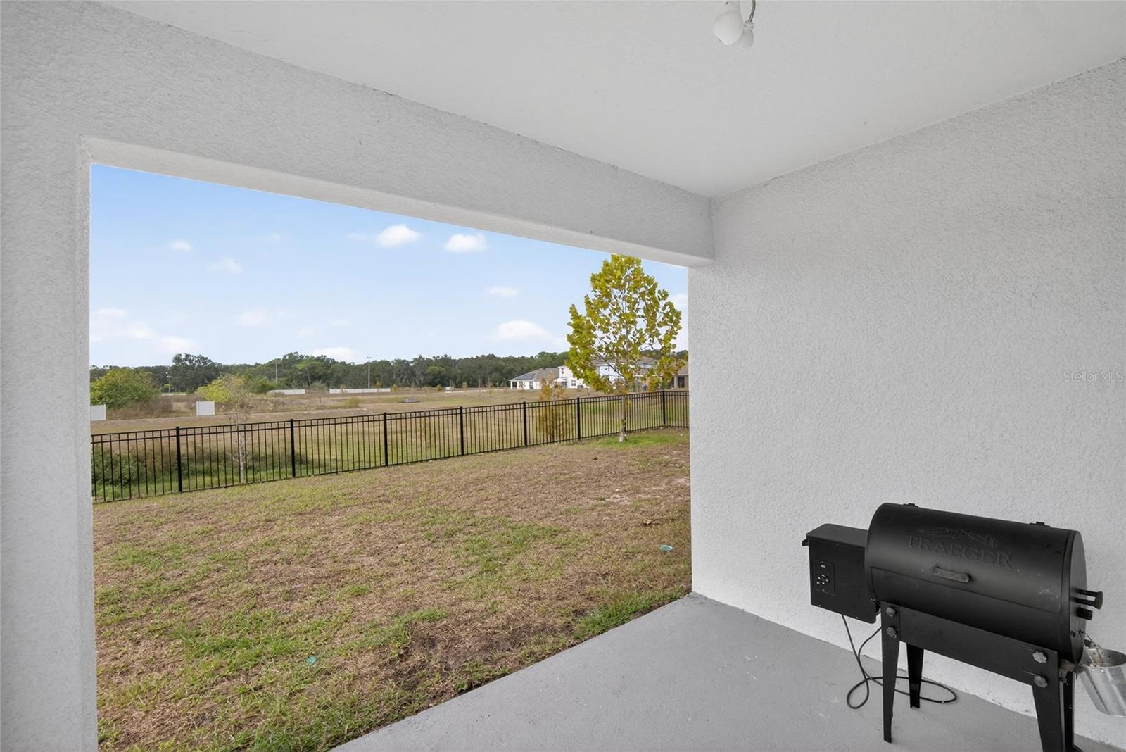 7511 ROSEWOOD GARDEN LOOP