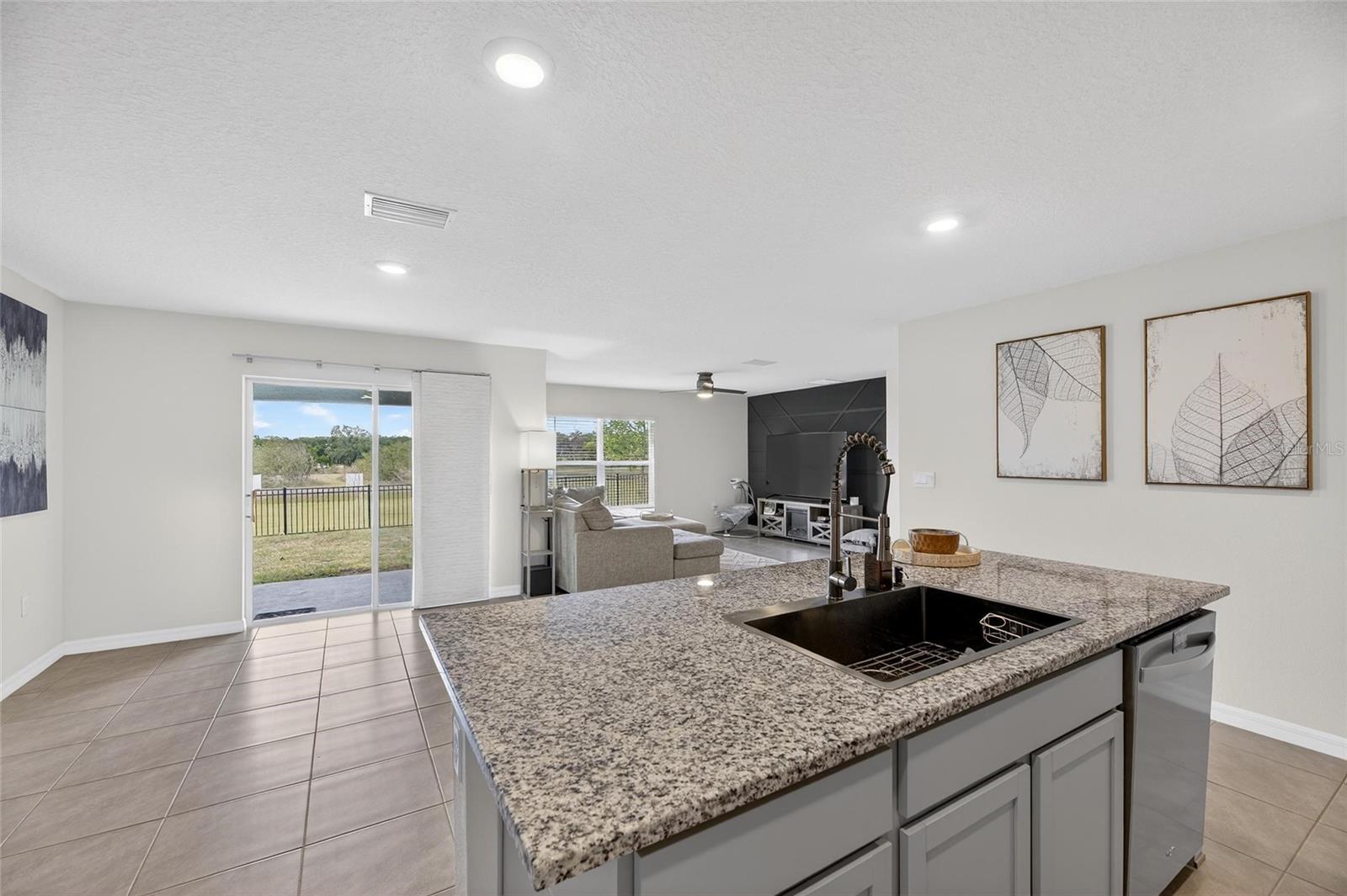 7511 ROSEWOOD GARDEN LOOP