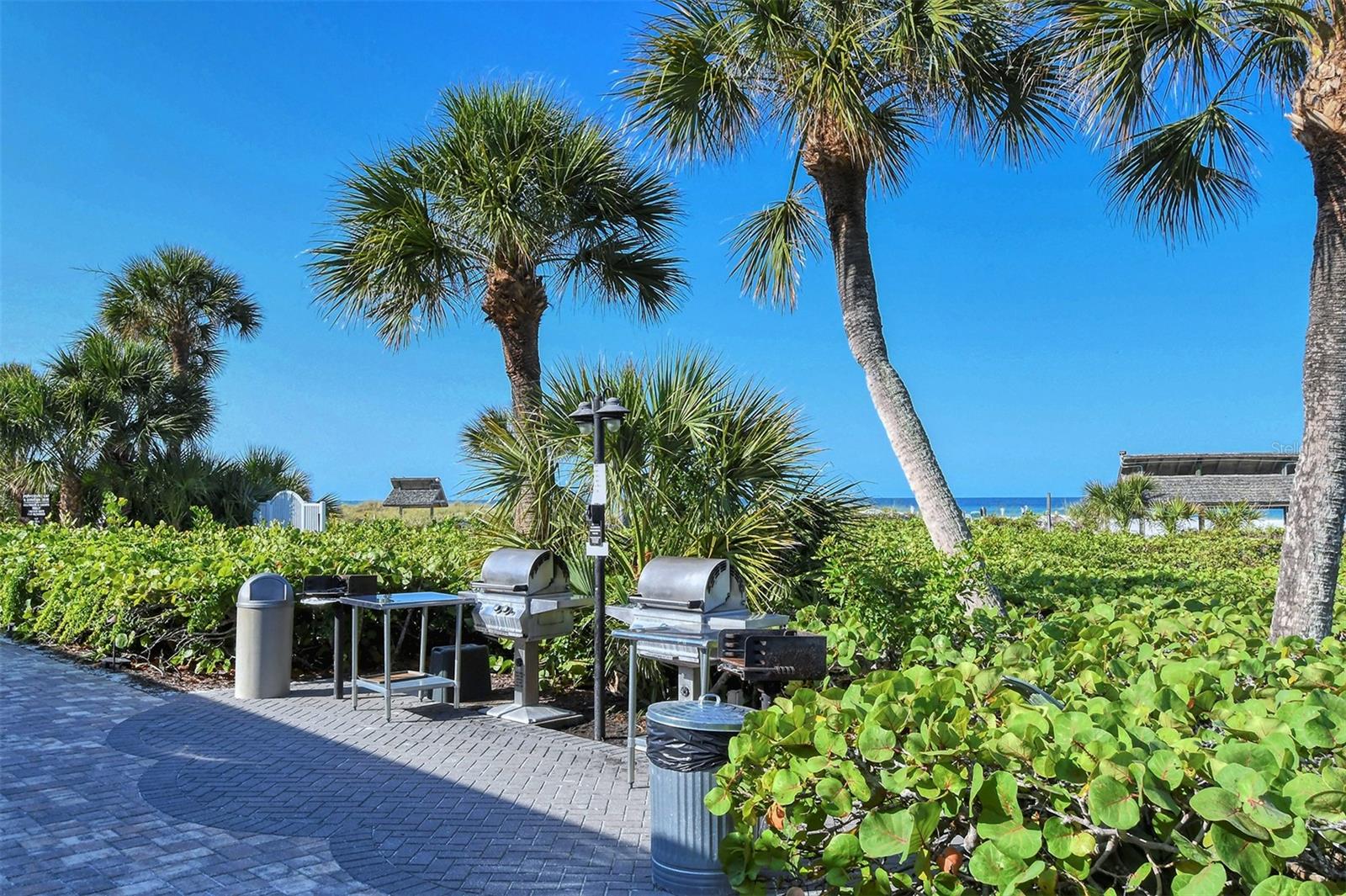 6047 E PEPPERTREE WAY #224