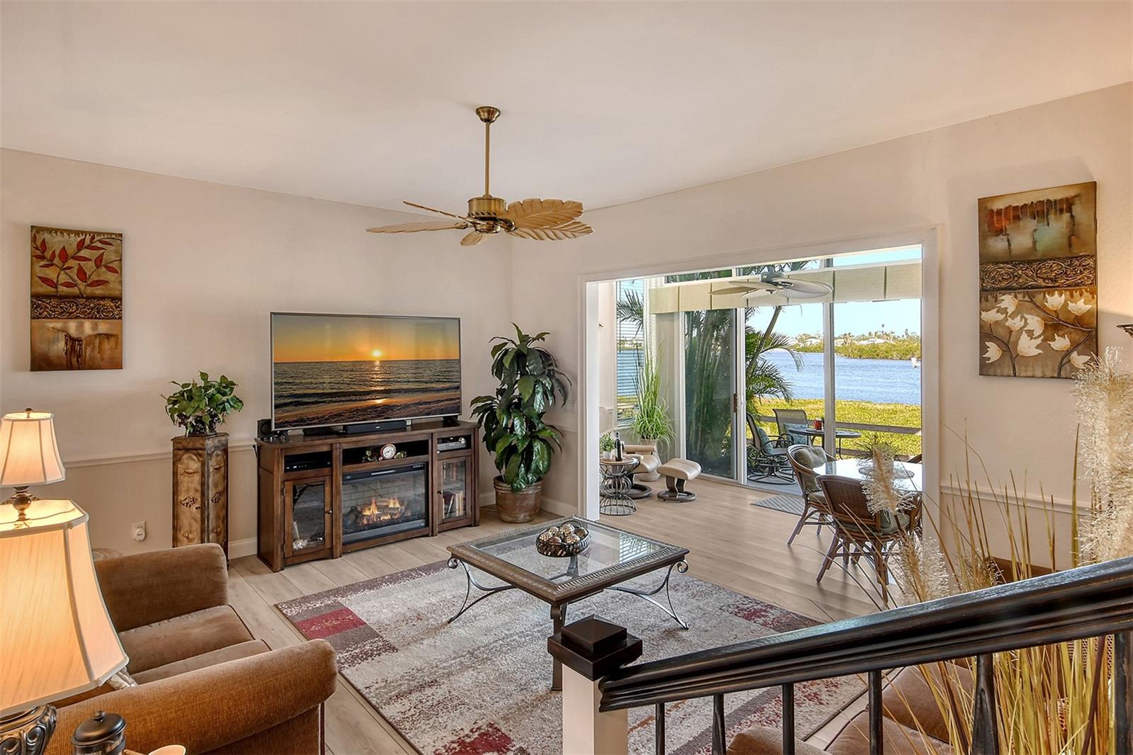 6047 E PEPPERTREE WAY #224