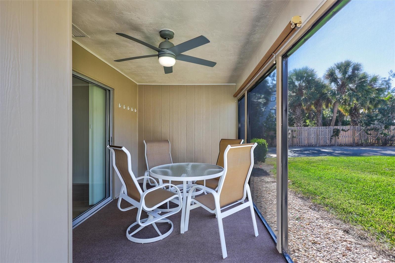 191 VISTA HERMOSA CIR