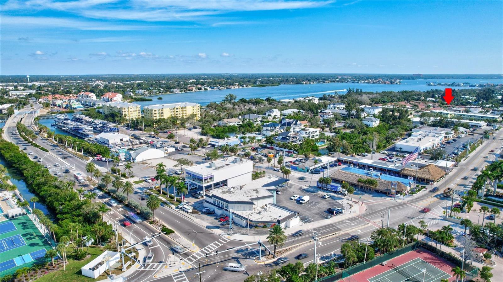 191 VISTA HERMOSA CIR