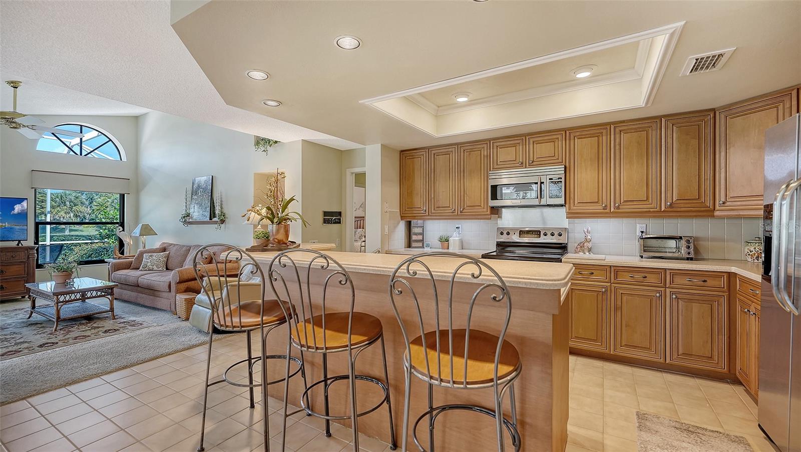 3941 PRAIRIE DUNES DR