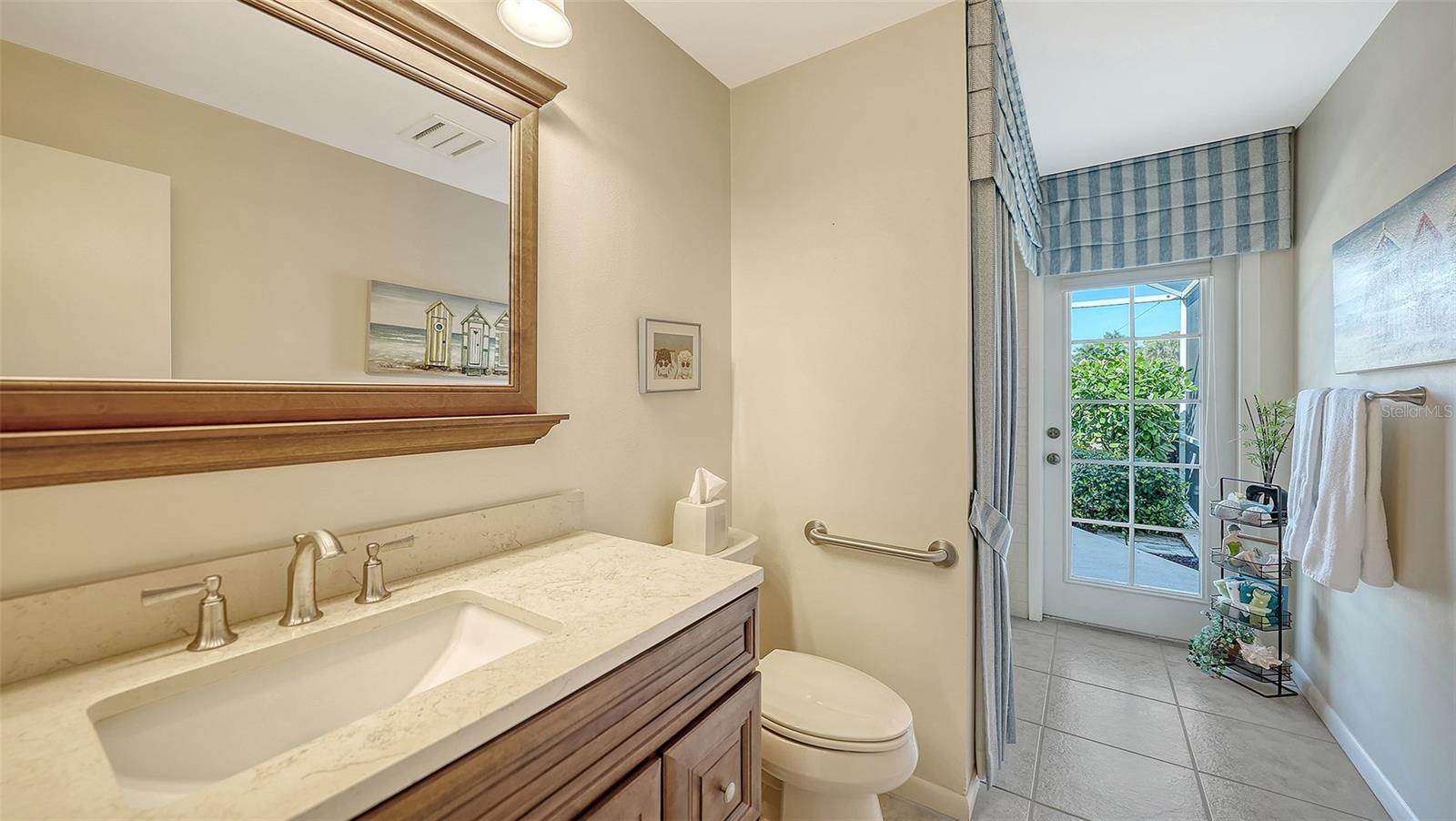 3941 PRAIRIE DUNES DR