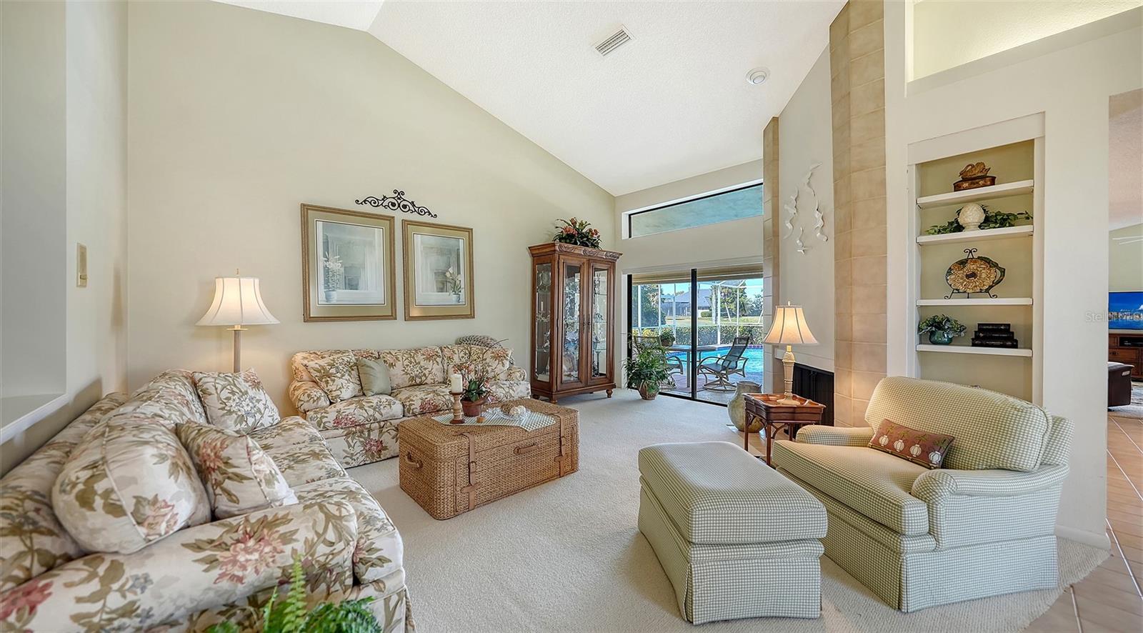 3941 PRAIRIE DUNES DR