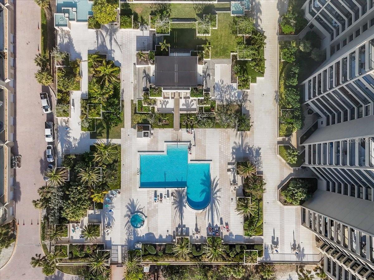 1211 GULF OF MEXICO DR #403