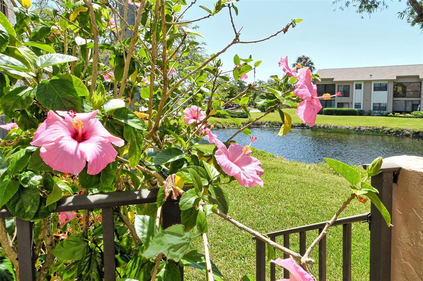 5230 LANDINGS BLVD #101