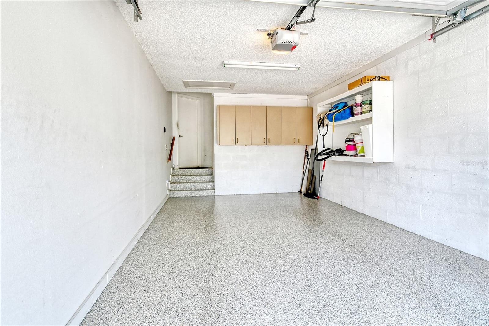 5230 LANDINGS BLVD #101