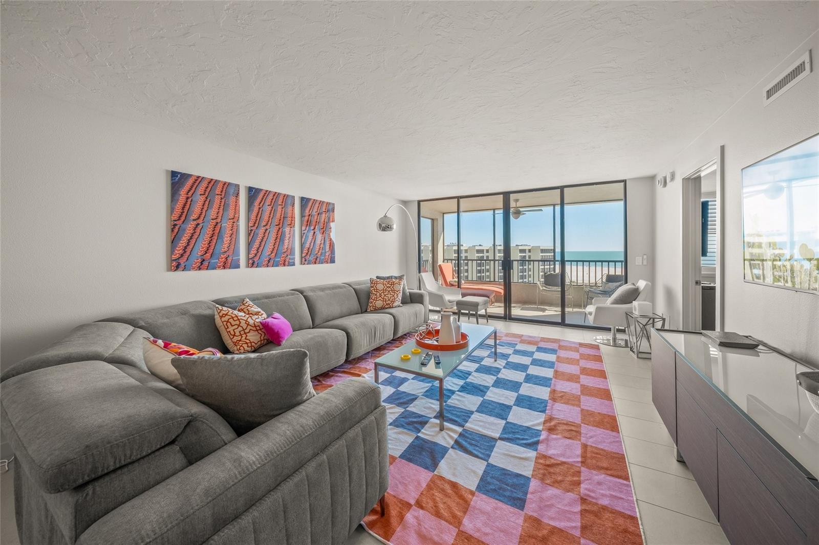 5750 MIDNIGHT PASS RD #704E