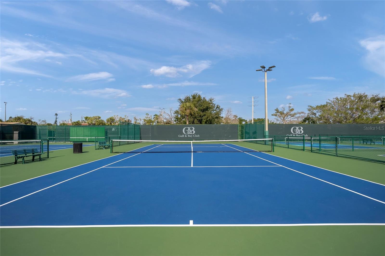 5750 MIDNIGHT PASS RD #704E