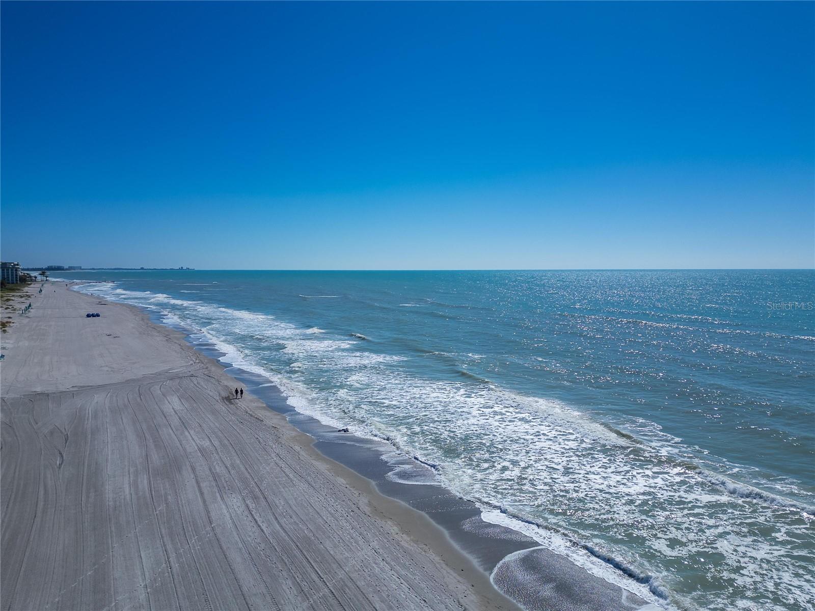 2155 HARBOURSIDE DR #804