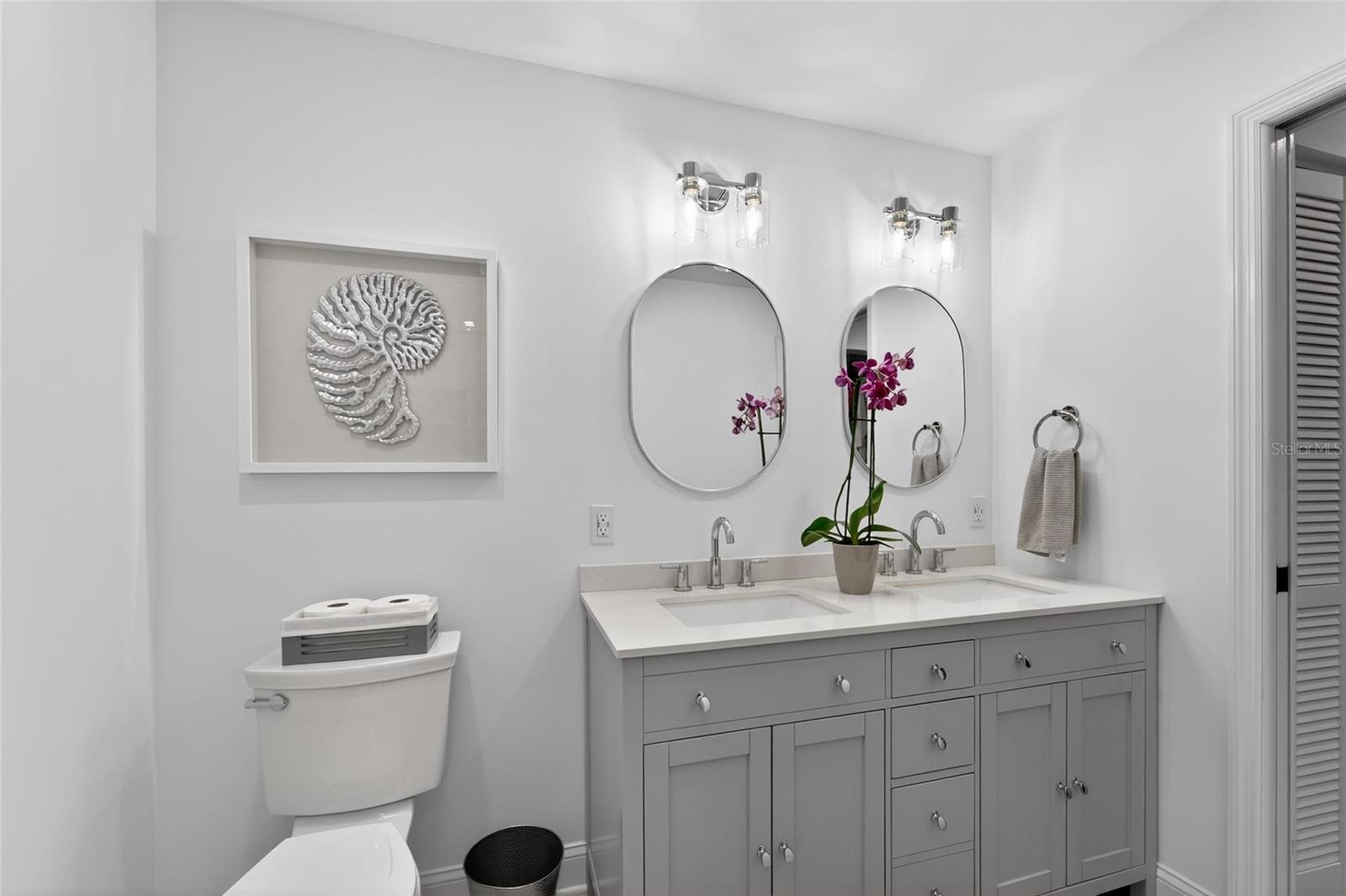 2155 HARBOURSIDE DR #804