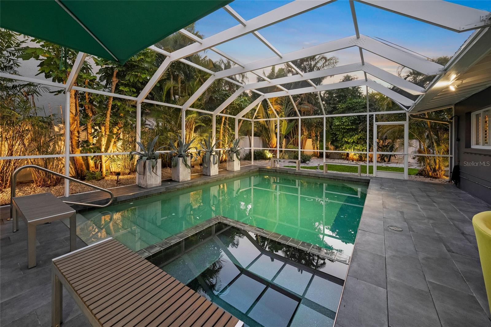 1780 SPRING CREEK DR