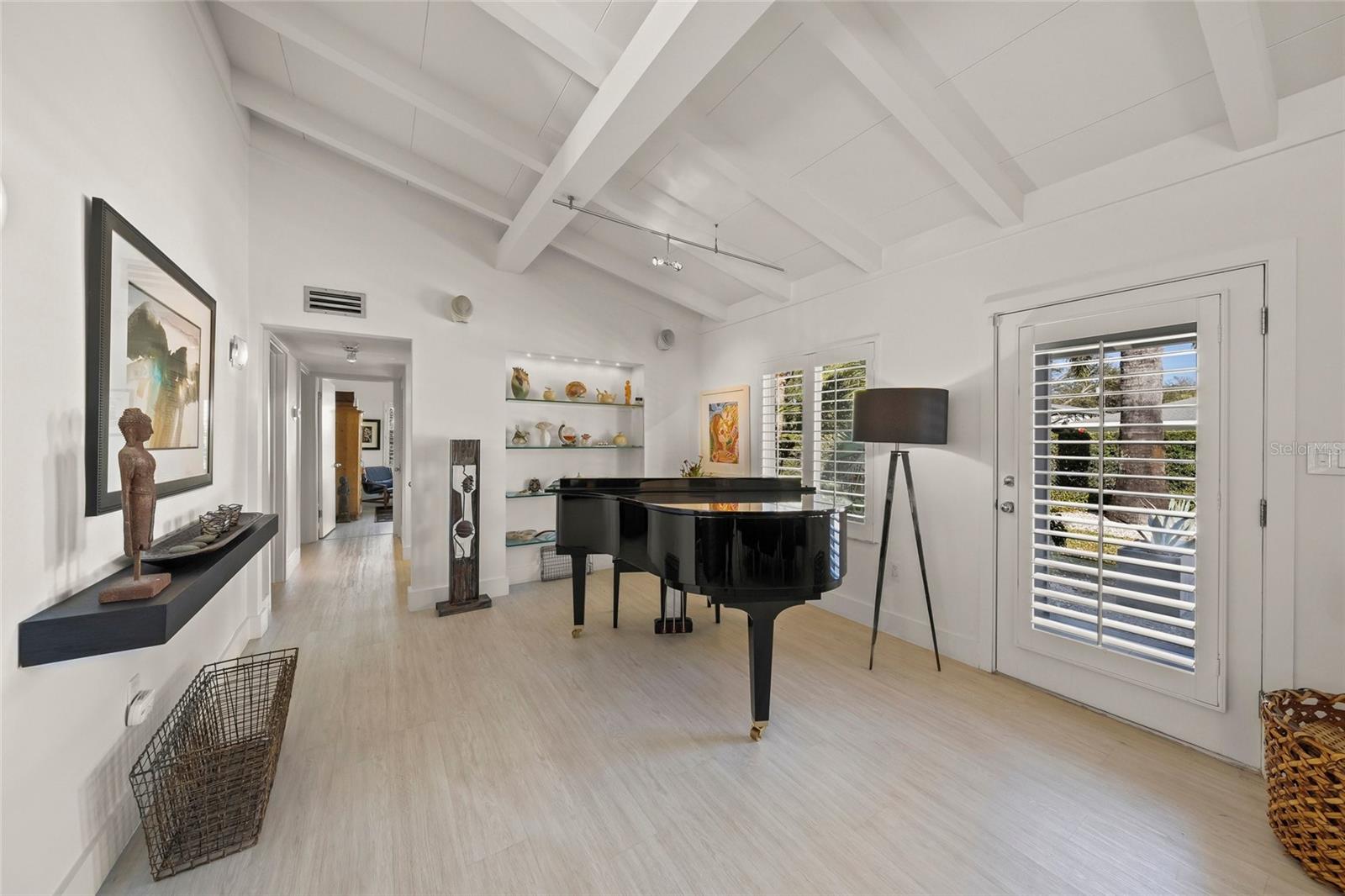 1780 SPRING CREEK DR