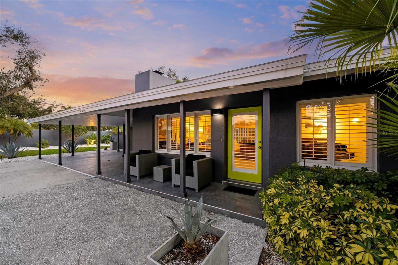 1780 SPRING CREEK DR